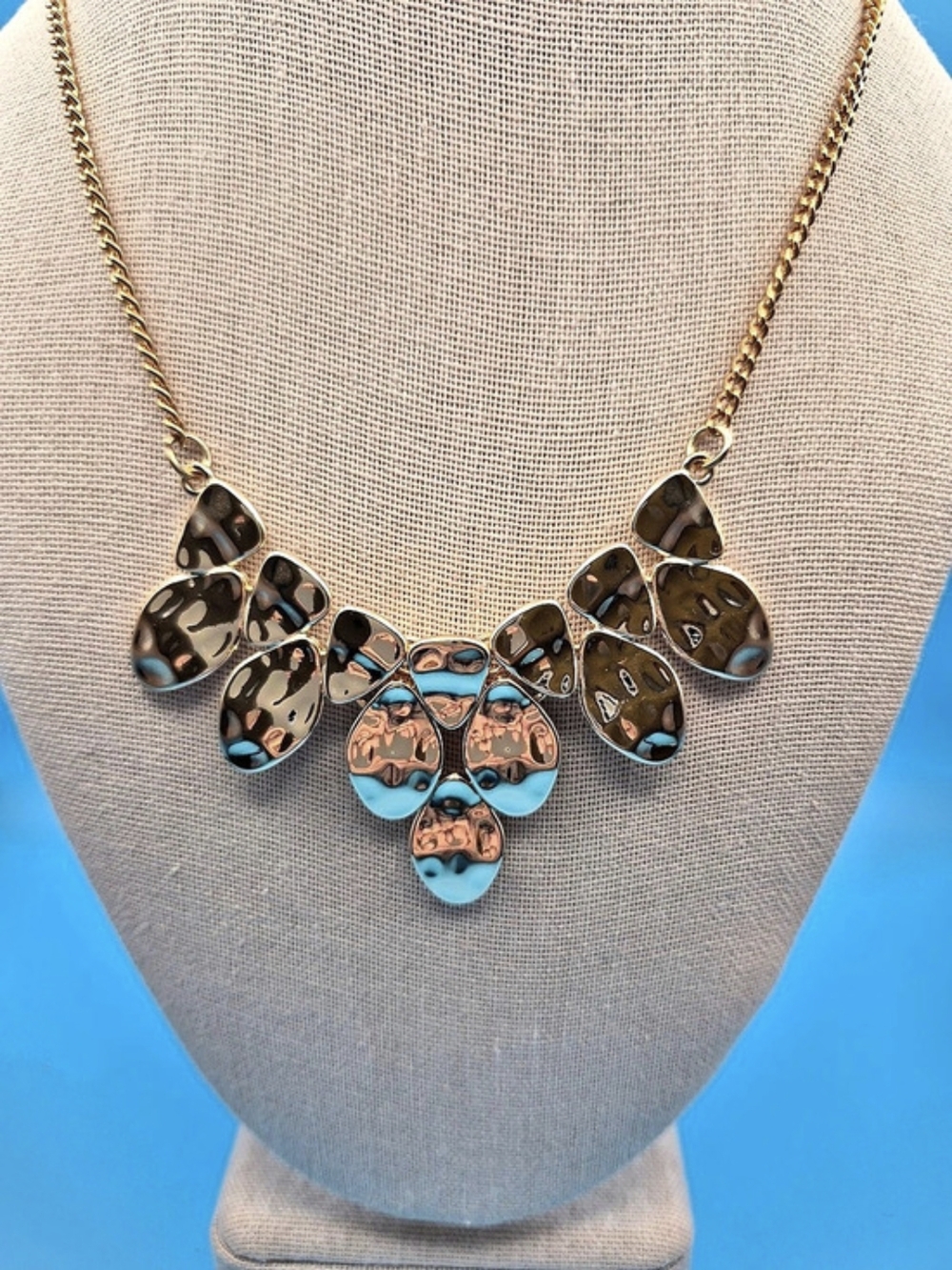 Statement Pendant Necklace in Brown & Blue Like New